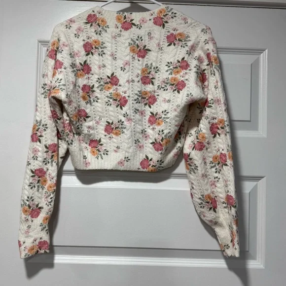 Storia Pink Floral Cardigan Sweater - Picture 6 of 10